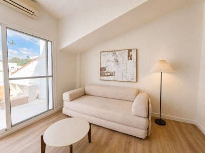 1 Bedroom Top Floor Apartment in The Golden Mile