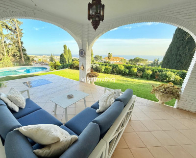 6 Bedroom Detached Villa in Benalmadena Pueblo - Image 2