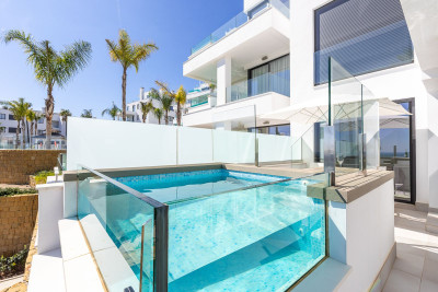 2 Bedroom Ground Floor Apartment in Mijas - Image 1