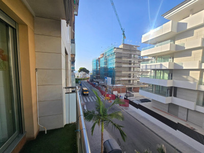 1 Bedroom Middle Floor Apartment in Benalmadena - Image 3