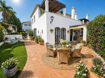 2 Bedroom Ground Floor Apartment in Estepona