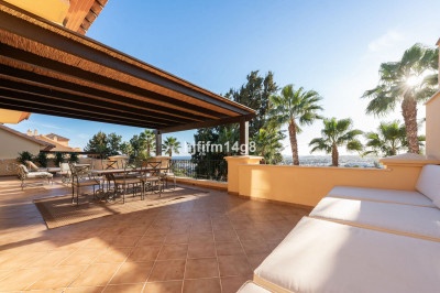 3 Bedroom Penthouse in Nueva Andalucía